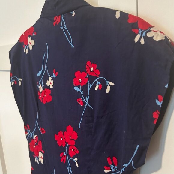 Modcloth Emily and Fin Saunter Sweetly Navy Blue and Red Floral Dress in Size L - Picture 4 of 9
